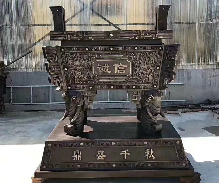 鑄銅雕塑